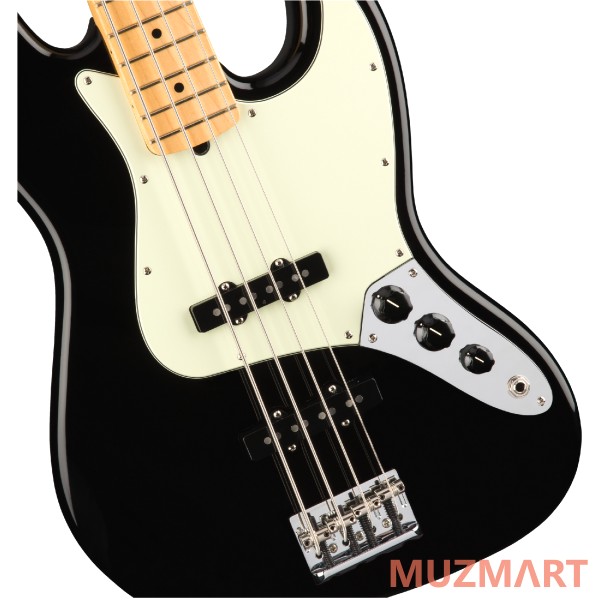Fender AM PRO JAZZ BASS MN BK Бас-гитара